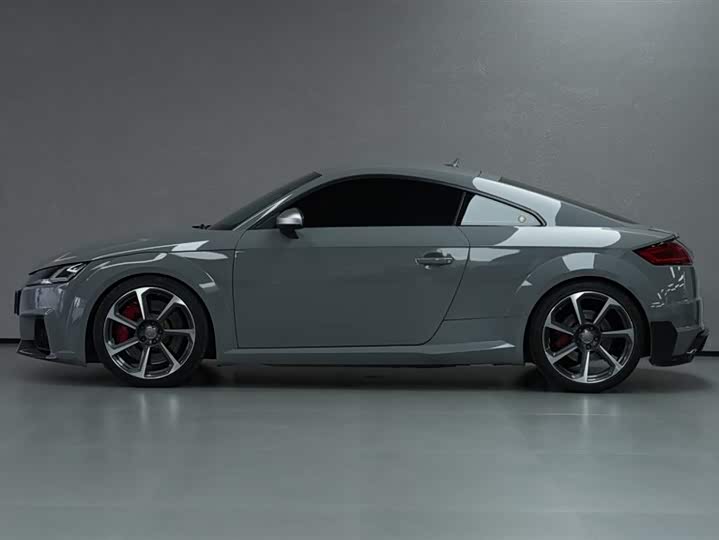 Audi TT 2017 TT RS 2.5 T Coupe — фото 9