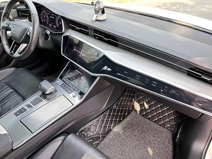 Audi A6L 2020 45 TFSI — фото 11
