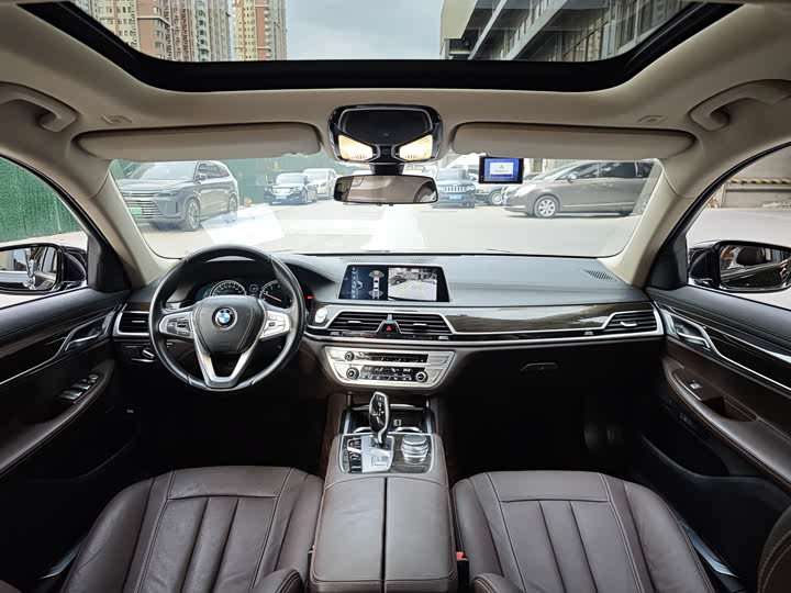 BMW 7-Series 2016 730 Li Leading — фото 5