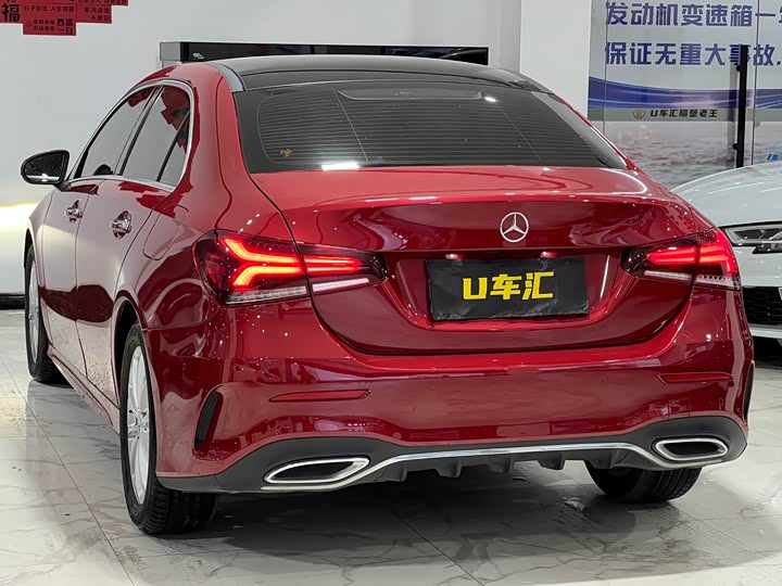 Mercedes-Benz A-Class 2022 A 200 L — фото 9