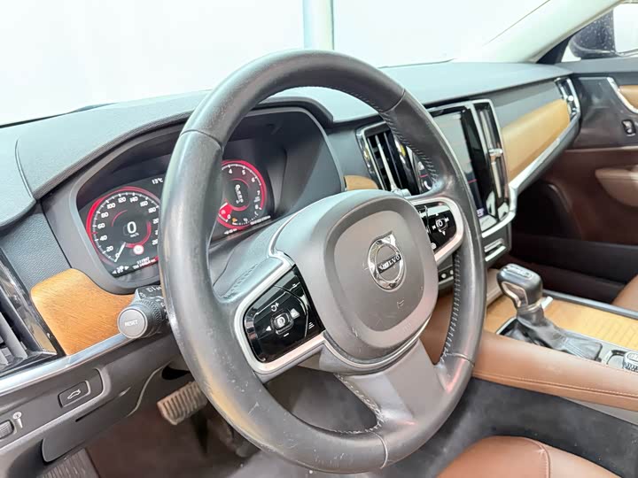 Volvo S90 2019 T 5 — фото 17
