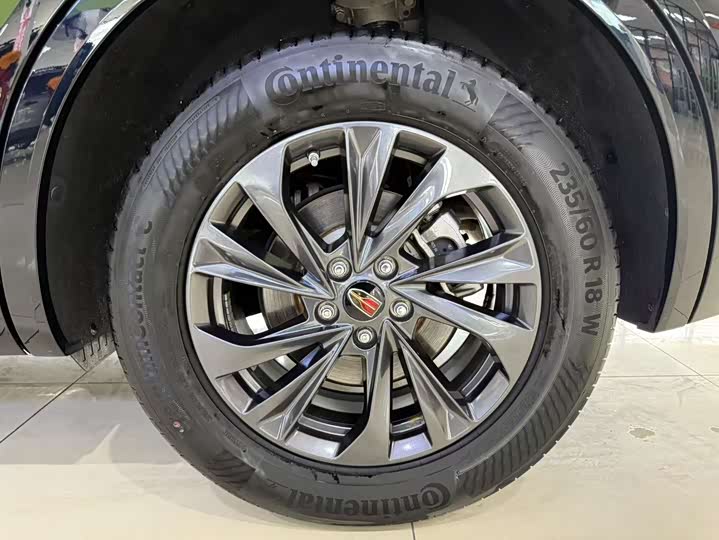 Hongqi HS5 2023 2.0 T Pro — фото 9
