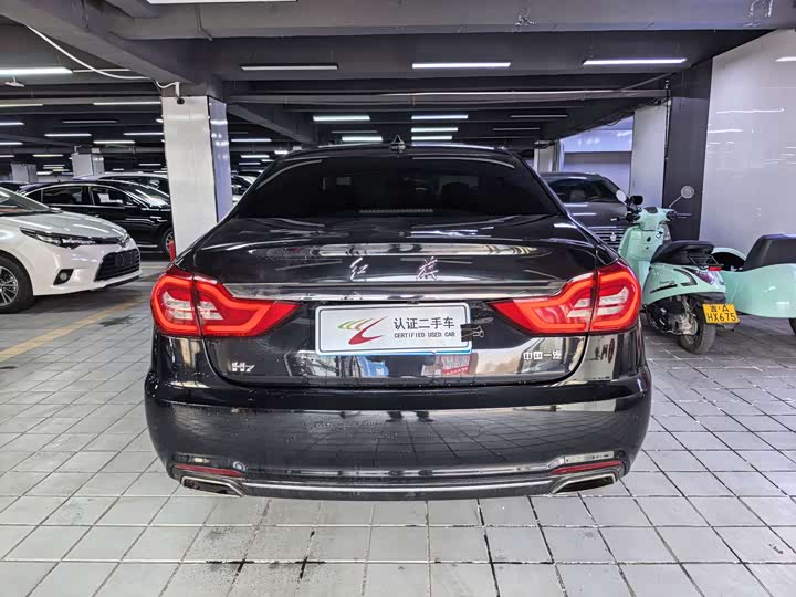 Hongqi H7 2017 2.0 T Luxury — фото 11