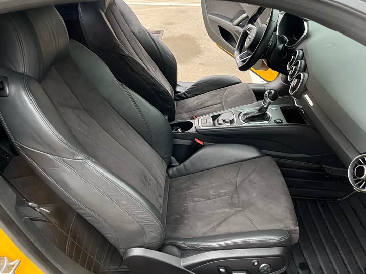 Audi TT 2015 TT Coupe 45 TFSI — фото 7