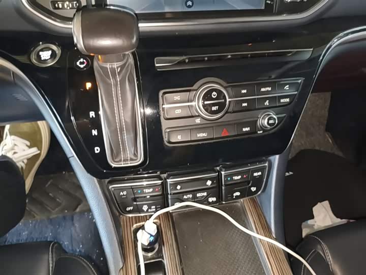Trumpchi M8 2018 320 T — фото 14