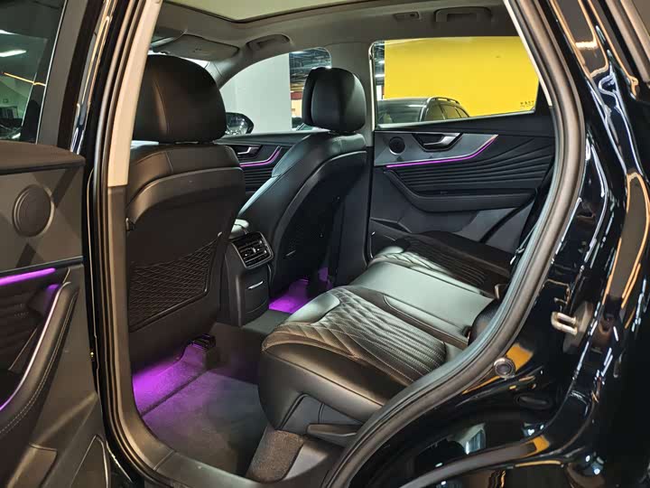 Hongqi HS5 2023 2.0 T Pro — фото 10