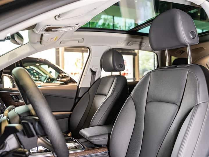 Audi Q7 2023 55 TFSI quattro S line Sport — фото 8