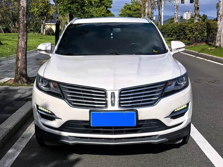 Lincoln MKC 2017 2.0 T 2 WD — фото 5