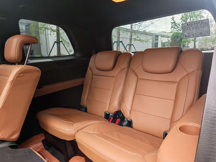 Mercedes-Benz GLS 2018 GLS 400 4 MATICLuxury — фото 20