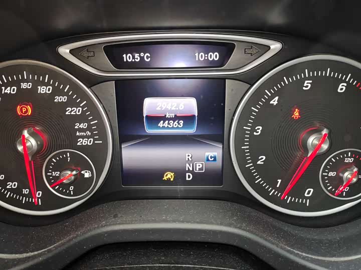 Mercedes-Benz A-Class 2016 A 200 — фото 12
