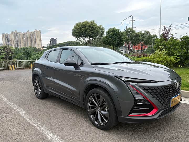 Changan UNI-T 2020 1.5 T Premium — фото 2