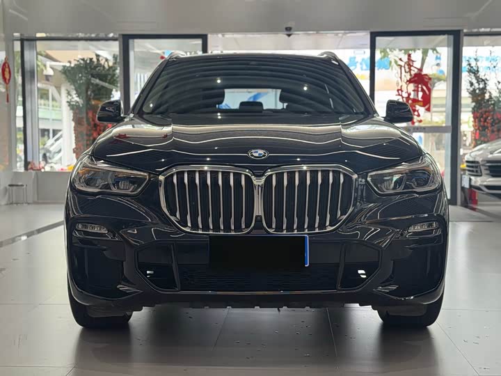 BMW X5 2021 x Drive 40i M — фото 2