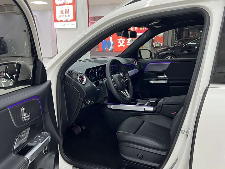 Mercedes-Benz GLB 2023 GLB 220 — фото 6
