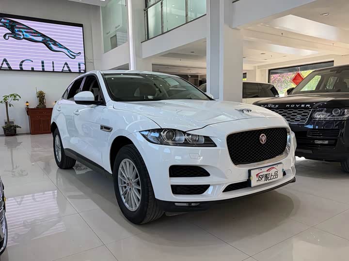 Jaguar F-PACE 2018 2.0 T 4 WD — фото 3