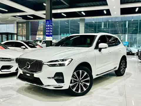 Volvo XC60 2024 B 5 4 WD — фото 10