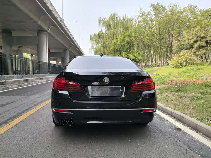 BMW 5-Series 2014 525 Li — фото 13