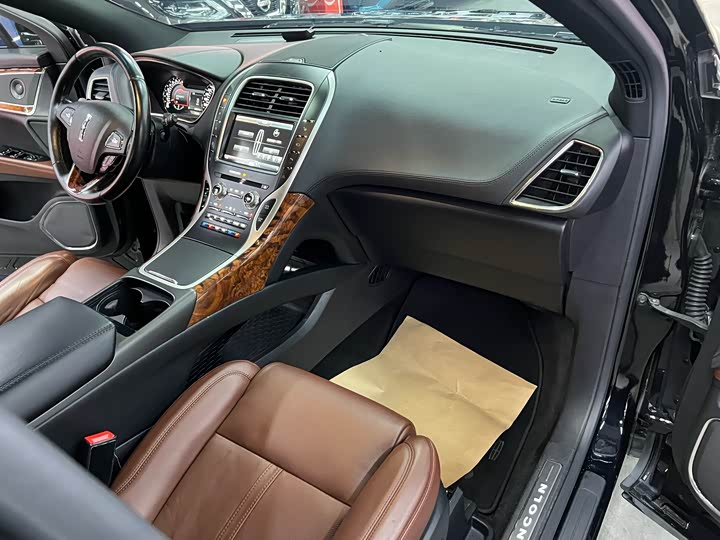 Lincoln MKX 2015 2.7 T 4 WD — фото 9