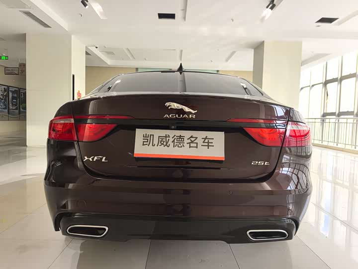 Jaguar XFL 2020 XFL 2.0 T P 200 2 WD — фото 3