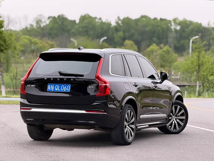 Volvo XC90 2023 B 5 — фото 4
