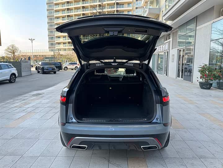 Land Rover Range Rover Velar — фото 24