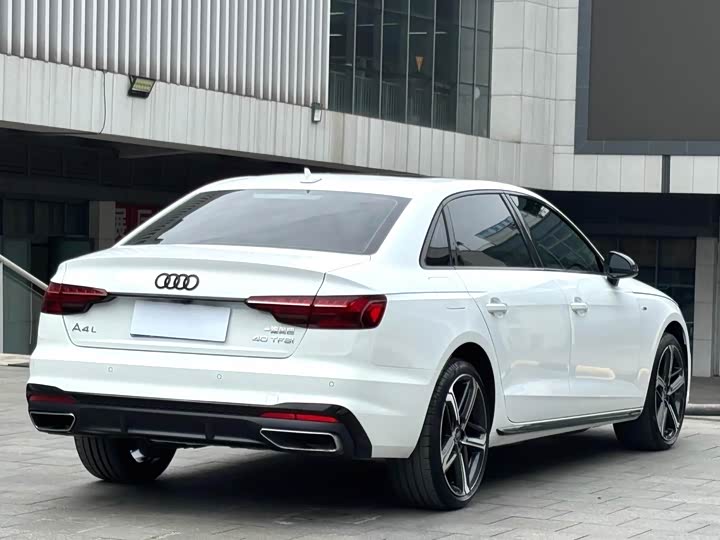Audi A4L 2024 40 TFSI — фото 8