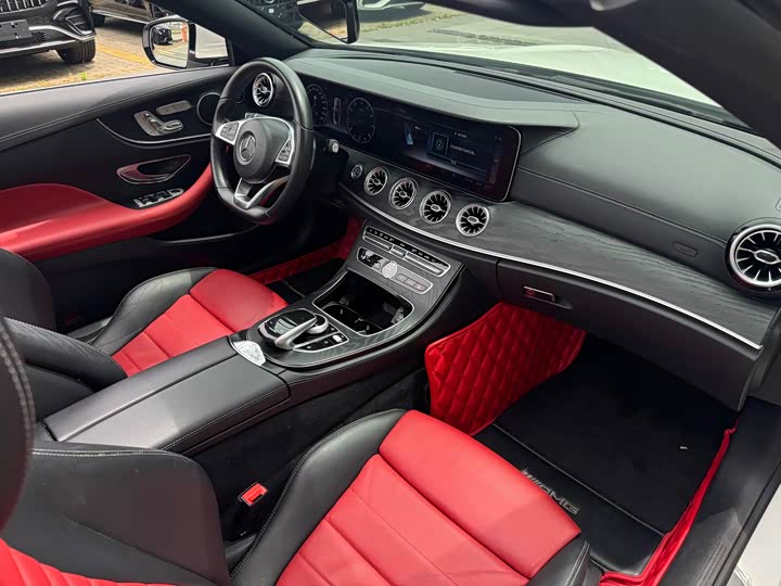 Mercedes-Benz E-Class 2018 E 200 4 MATIC — фото 19