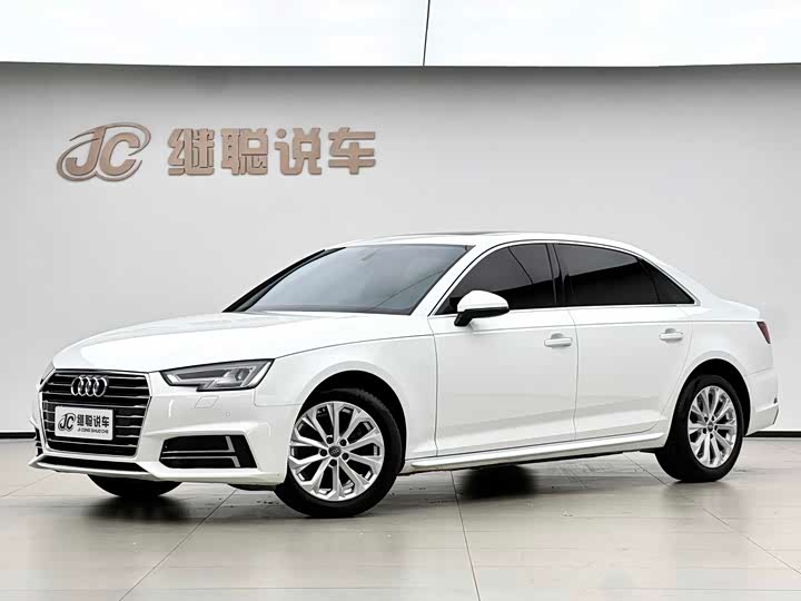 Audi A4L 2019 40 TFSI VI — фото 1