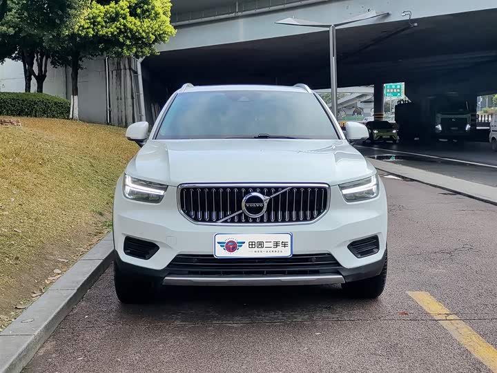 Volvo XC40 2021 T 4 WD — фото 2
