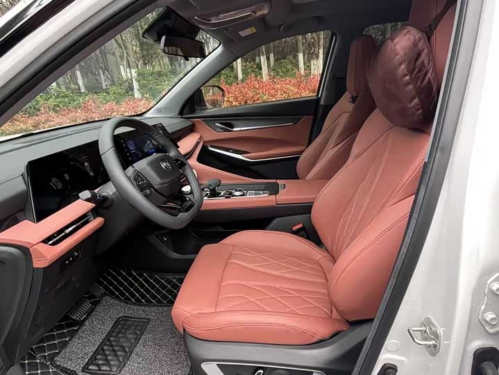 Changan CS75 PLUS 2023 1.5 T ATPremium — фото 14