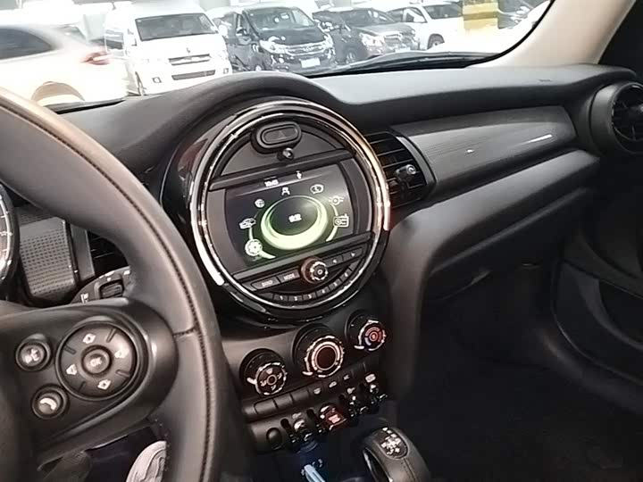 MINI Hatch — фото 13