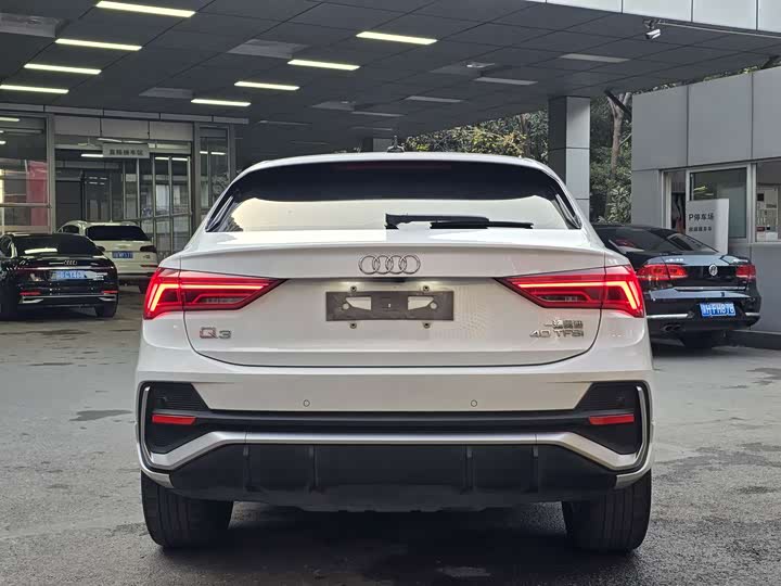 Audi Q3 Sportback 2020 40 TFSI — фото 7