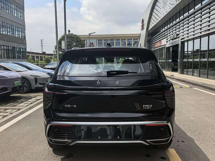 Hongqi HS3 PHEV 2024 115km — фото 10
