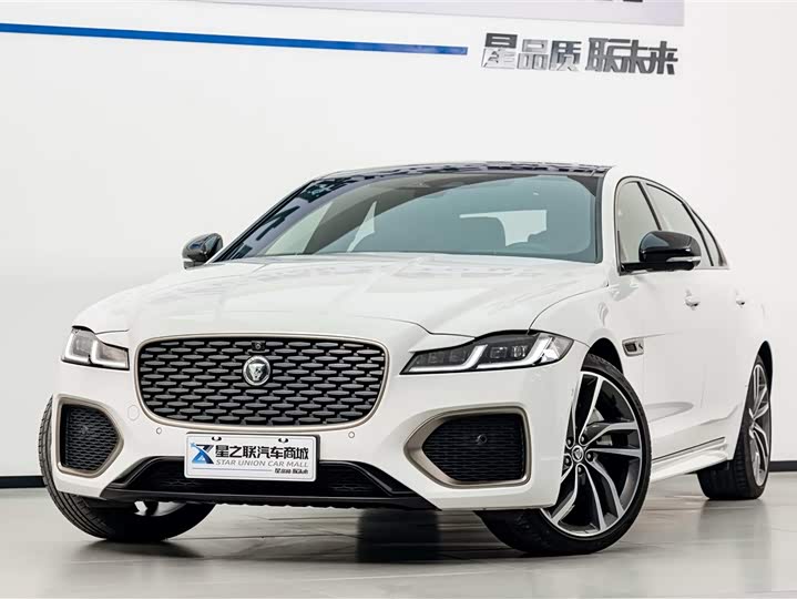 Jaguar XFL 2024 2.0 T P 300 4 WD — фото 2
