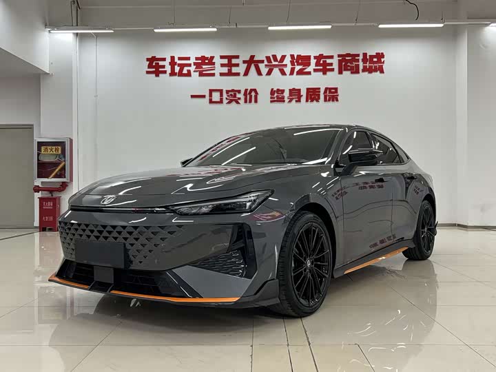 Changan UNI-V 2024 1.5 T Sport — фото 1