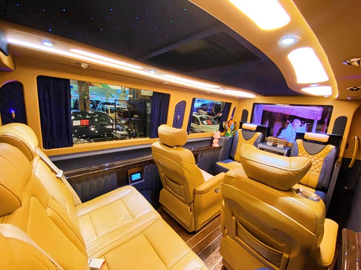 Mercedes-Benz Sprinter 2016 3.5 L AT — фото 28