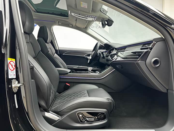 Audi A8 2023 A 8 L 50 TFSI quattro — фото 17