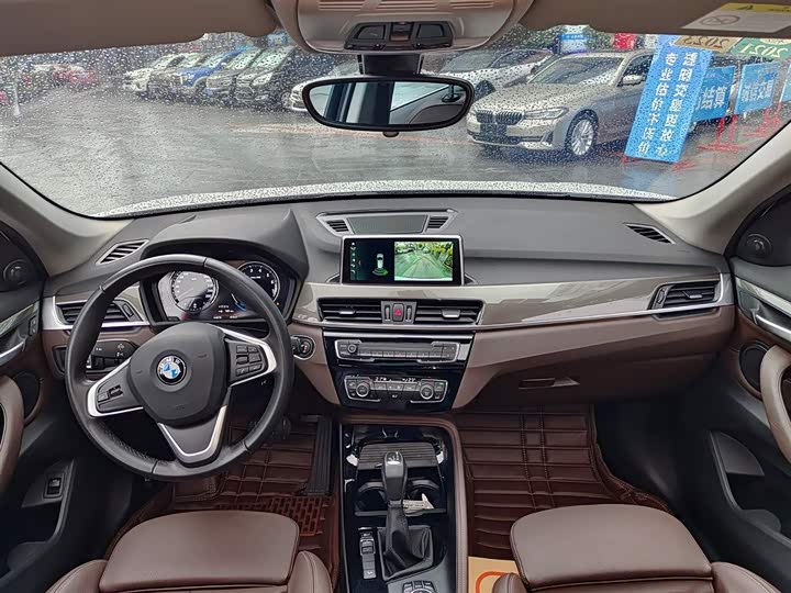 BMW X1 2019 x Drive 20 Li — фото 6