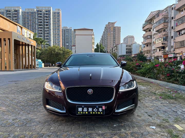 Jaguar XFL 2017 XFL 2.0 T 240 PS — фото 2