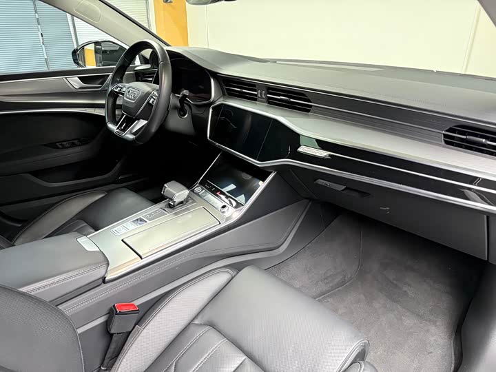 Audi A7 2019 55 TFSI quattro — фото 12