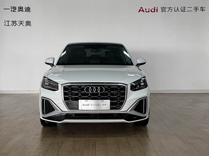 Audi Q2L 2022 35 TFSI — фото 2