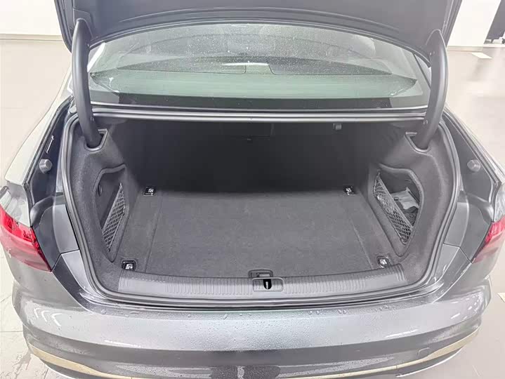 Audi A4L 2024 40 TFSI quattro RS — фото 7