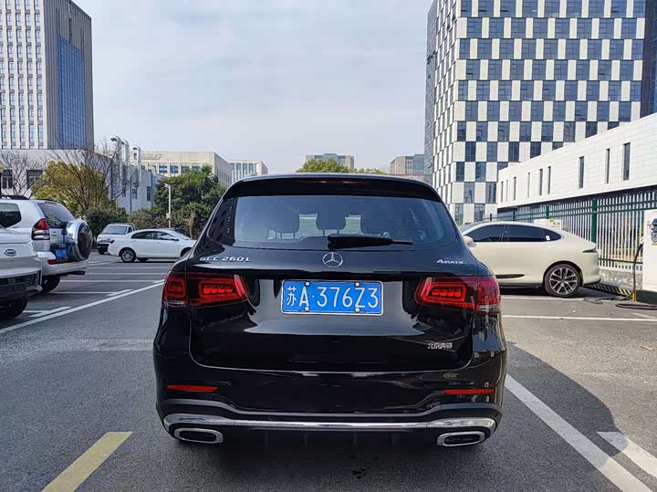 Mercedes-Benz GLC 2022 GLC 260 L 4 MATIC — фото 4