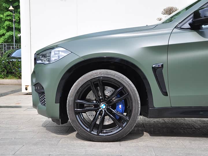 BMW X6 M 2015 X 6 M — фото 17