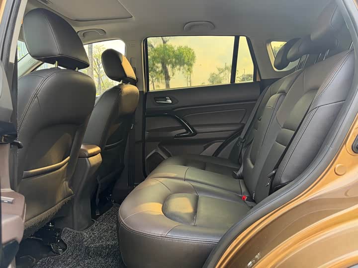 Trumpchi GS4 2015 200 T G-DCT — фото 12