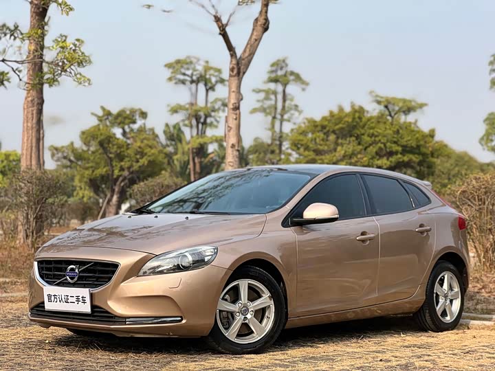 Volvo V40 2016 T 3
