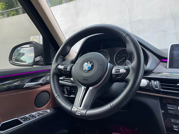 BMW X5 2018 x Drive 35i — фото 11