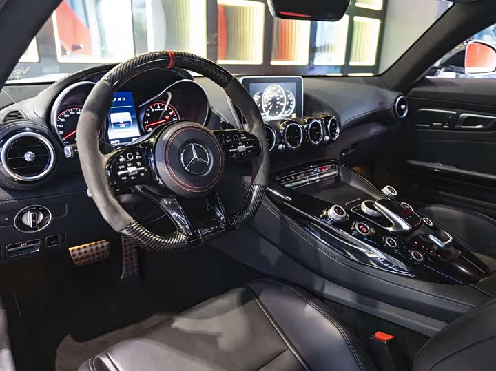 Mercedes-Benz AMG 2015 AMG GT S — фото 13
