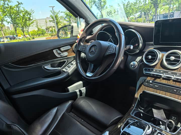 Mercedes-Benz GLC 2019 GLC 260 L 4 MATIC Luxury — фото 14