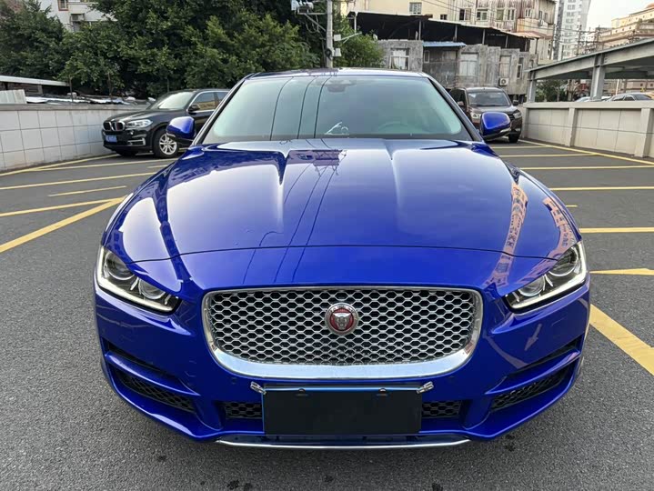 Jaguar XEL 2019 2.0 T 250 PS — фото 9
