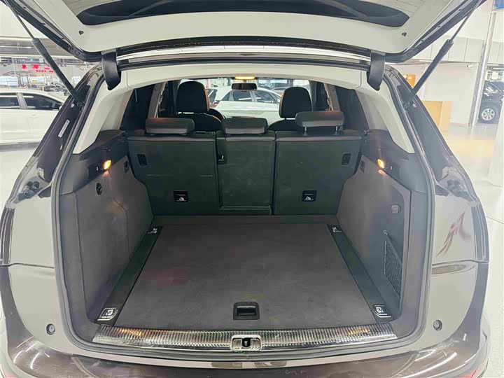 Audi Q5 2017 Plus 40 TFSI — фото 22